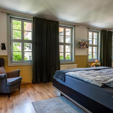 Ferienwohnung Am Dom 萨勒河畔瑙姆堡 外观 照片