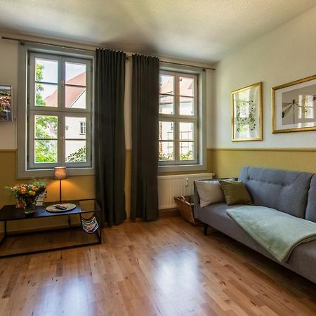 Ferienwohnung Am Dom 萨勒河畔瑙姆堡 外观 照片
