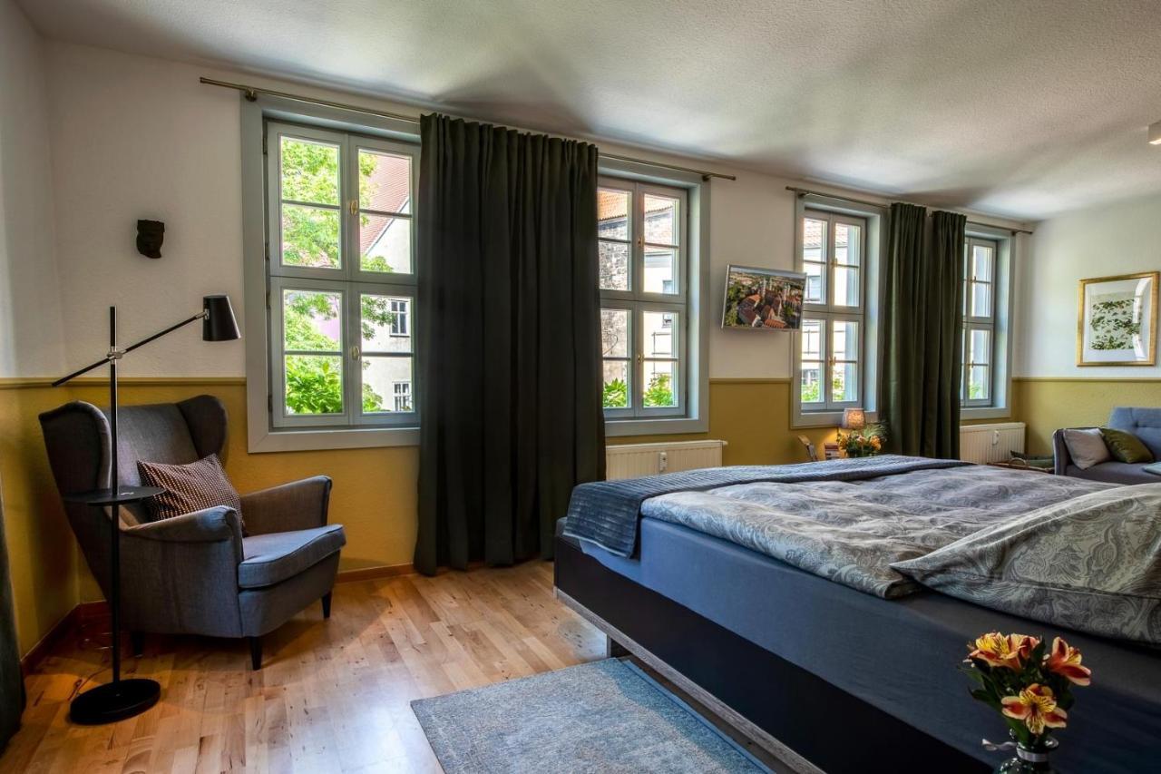 Ferienwohnung Am Dom 萨勒河畔瑙姆堡 外观 照片